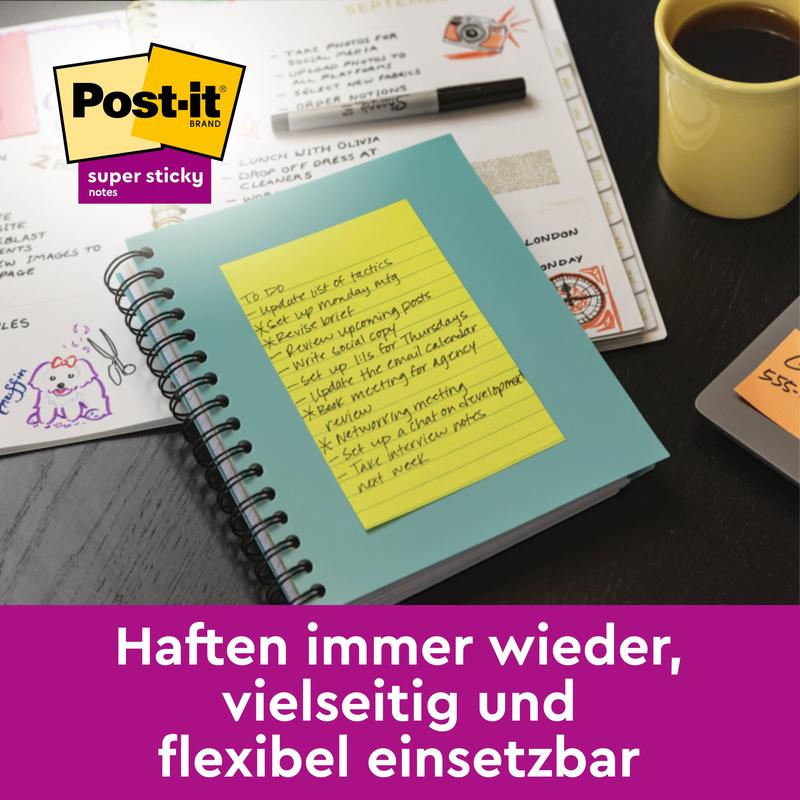 Un papier Post-it® jaune en grand format (101 mm x 101 mm, ligné, 300 feuilles, 100% PEFC) de 3M Deutschland GmbH est fixé à un carnet bleu. Texte allemand : "Adhère encore et encore, polyvalent et flexible à utiliser."