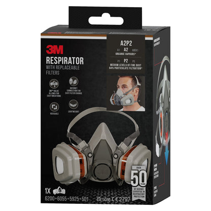Eine Schachtel 3M™ Atemschutzmaske 6002KIT-1 von 3M Deutschland GmbH mit austauschbaren Filtern (A2P2, 1x6200, 2x6055, 2x5925, 2x501) für organische Dämpfe - über 50 Jahre Atemschutz-Expertise.