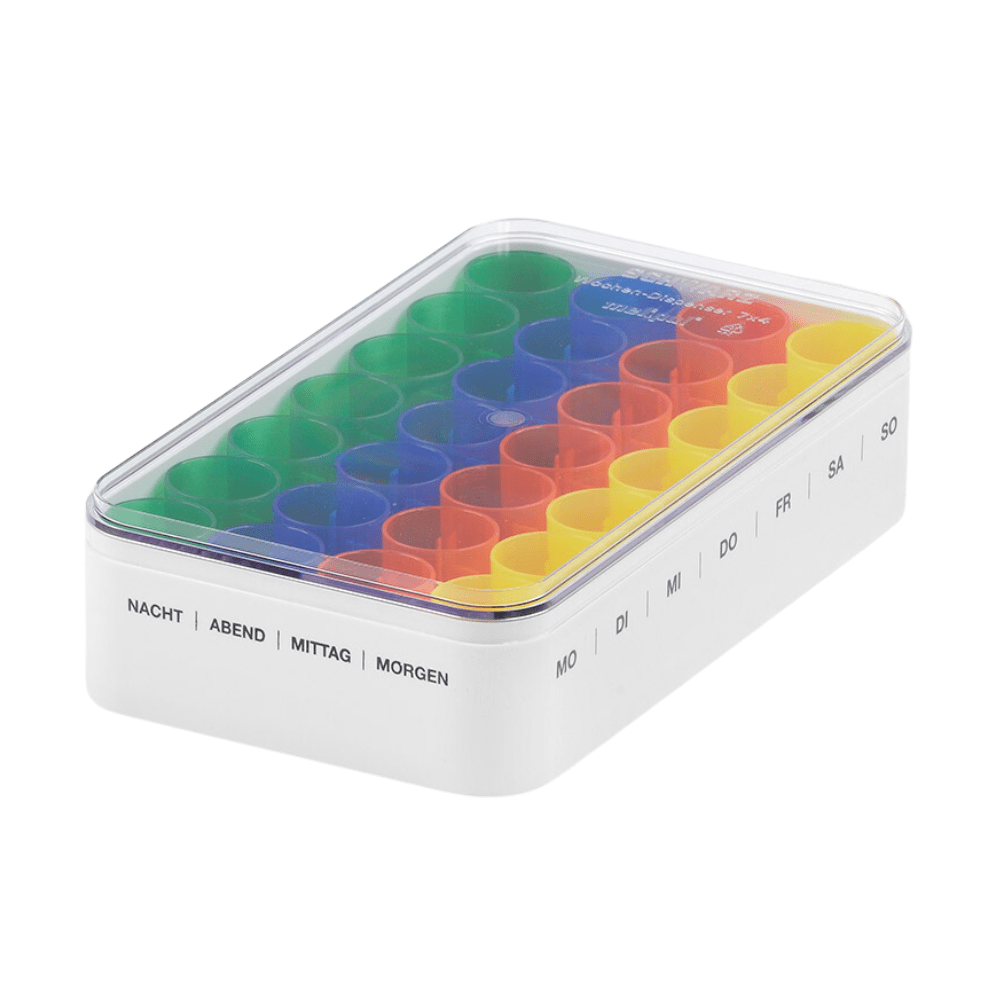 Le distributeur hebdomadaire melipul 7x4 de Helmut Schwarz GmbH est un distributeur de médicaments avec 28 compartiments multicolores et un couvercle empilable. Il dispose d'étiquettes en allemand pour les jours de la semaine : « LU, MA, ME, JE, VE, SA, DI » et les moments de la journée : « NUIT, SOIR, MIDI, MATIN » permettant ainsi une planification sans faille de vos médicaments pour vos besoins hebdomadaires.